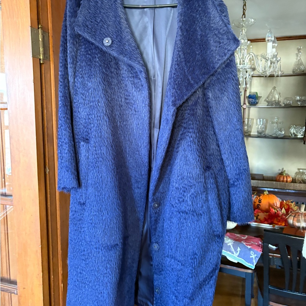 Elegant Blue Women's Coat